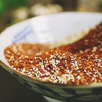 自制万能辣椒油，你餐桌上的的灵魂调味品的做法图解3