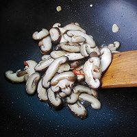 榨菜香菇炒肉丝的做法图解7