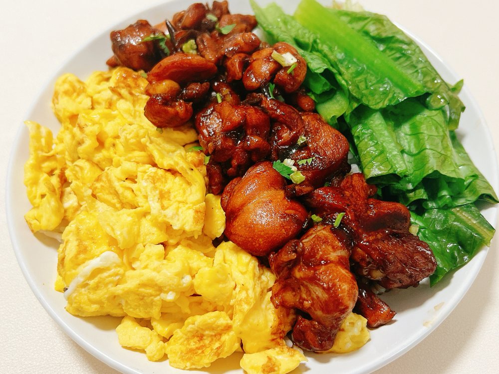 三色鸡肉饭，颜值高超好吃的春日餐怎么做？