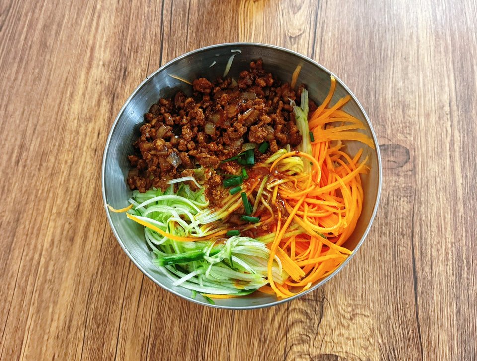 香辣肉沫手工拌面