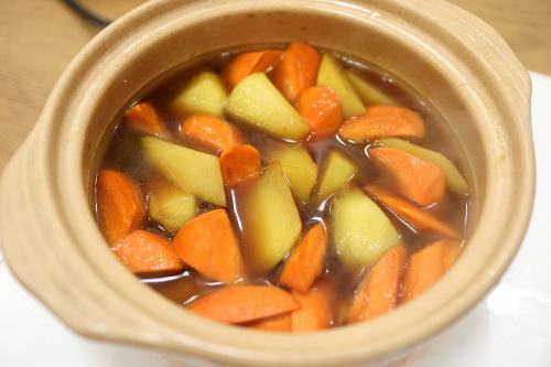 浓香入味的胡萝卜土豆焖鸭肉