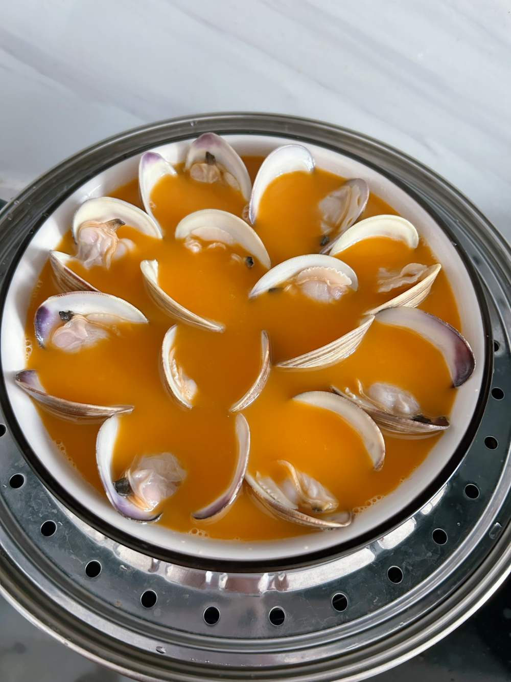 鲜嫩蛤蜊蒸蛋