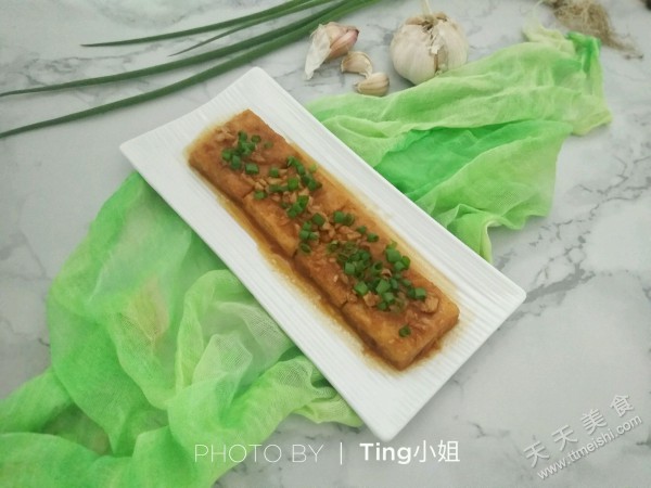 山东名菜锅塌豆腐
