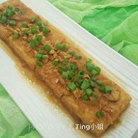步骤图:炖至汤汁减少时即可起锅，锅中的汤汁可用粘豆腐时剩下