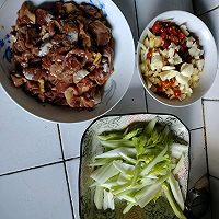 泡椒郡花的做法图解1