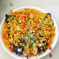 剁椒鱼头的做法图解11
