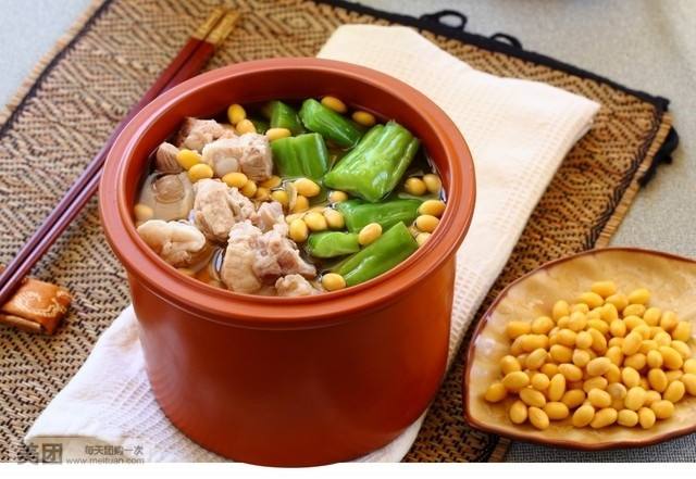 炖排骨加点黄豆怎么做？