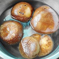 榨菜香菇炒肉丝的做法图解3