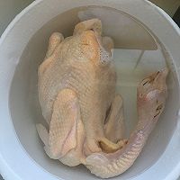一鸡俩吃-藤椒鸡和白切鸡（附正宗白切鸡蘸料做法）的做法图解1