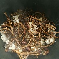 茶树菇鸡汤的做法图解9