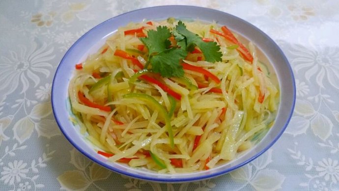 双椒土豆丝怎么做？