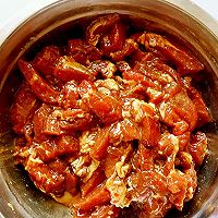 地方美食【杭椒牛柳】的做法图解2