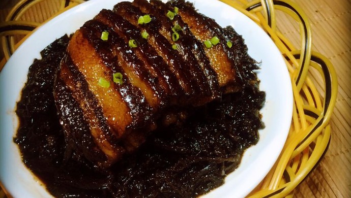 梅菜扣肉怎么做？