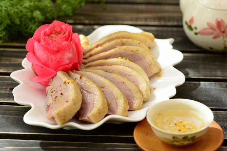 江浙菜-古法桂花盐水鸭怎么做？