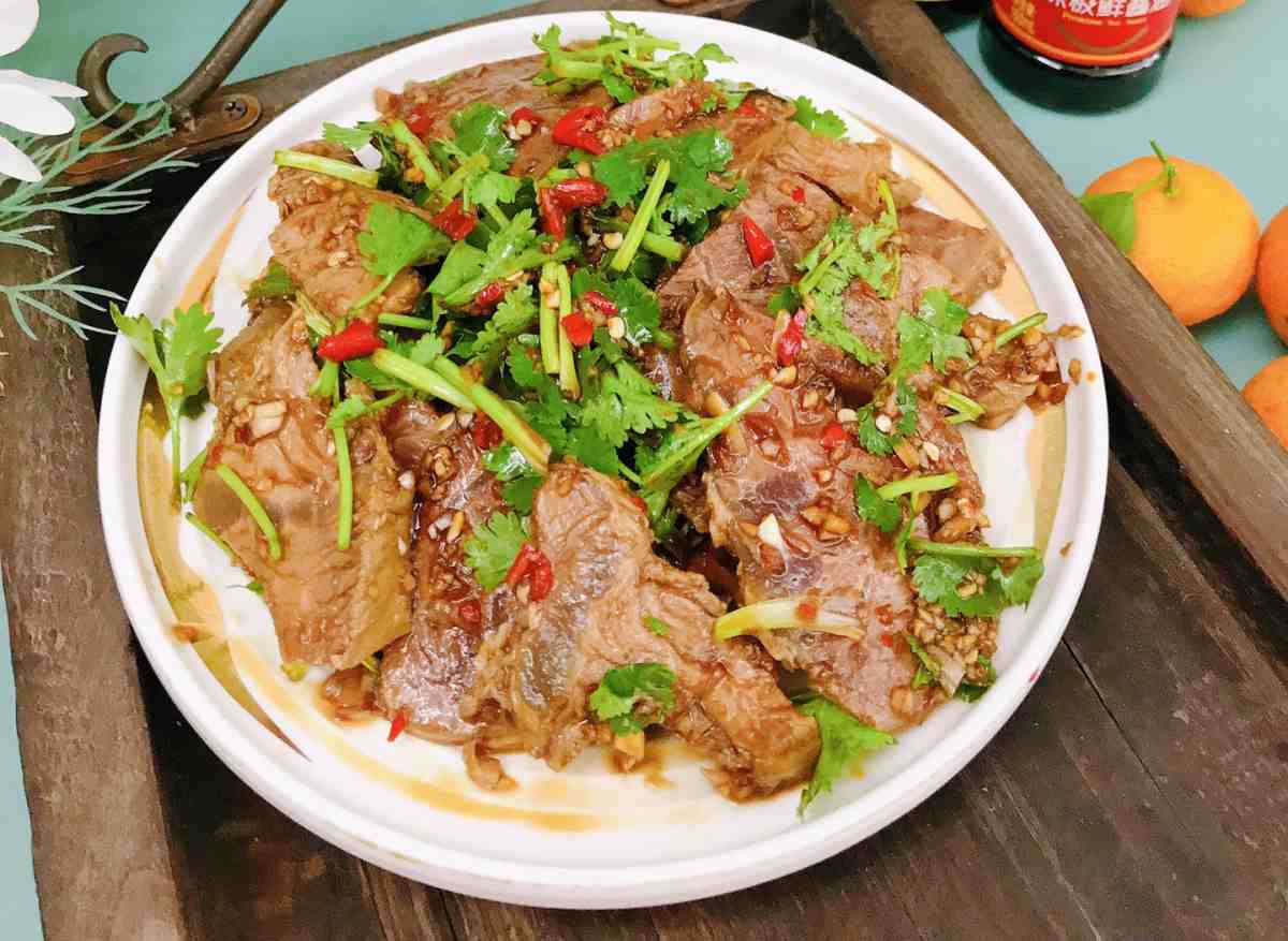 凉拌牛肉怎么做？