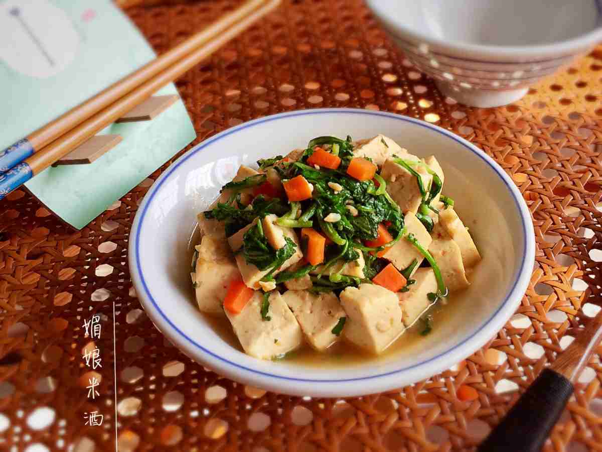荠菜烧豆腐