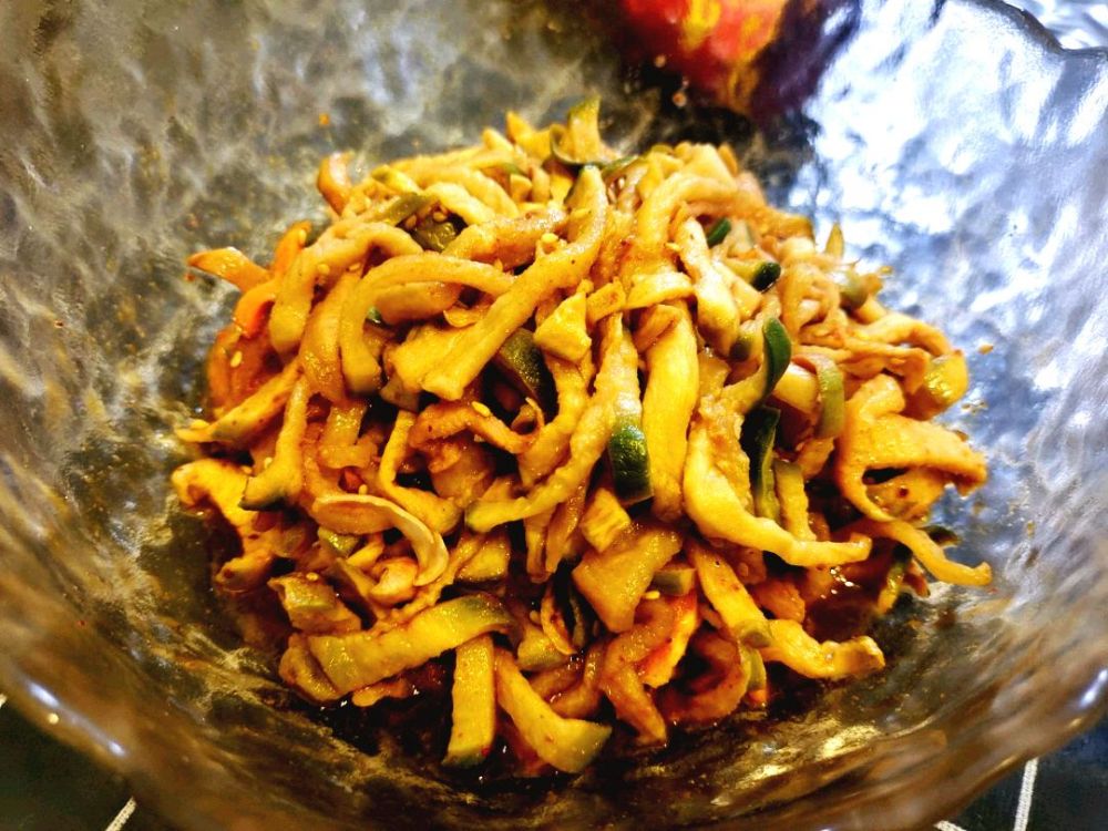 从小吃到大的萝卜干咸菜怎么做？