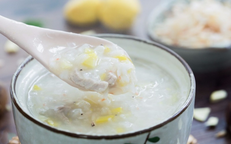 给宝宝吃3种食物，变得更聪明怎么做？