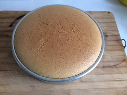 蛋糕脱模 制作完美蛋糕的最后一步怎么做？