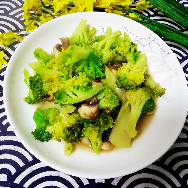 淡化黑色素的食物，快来看看吧！怎么做？