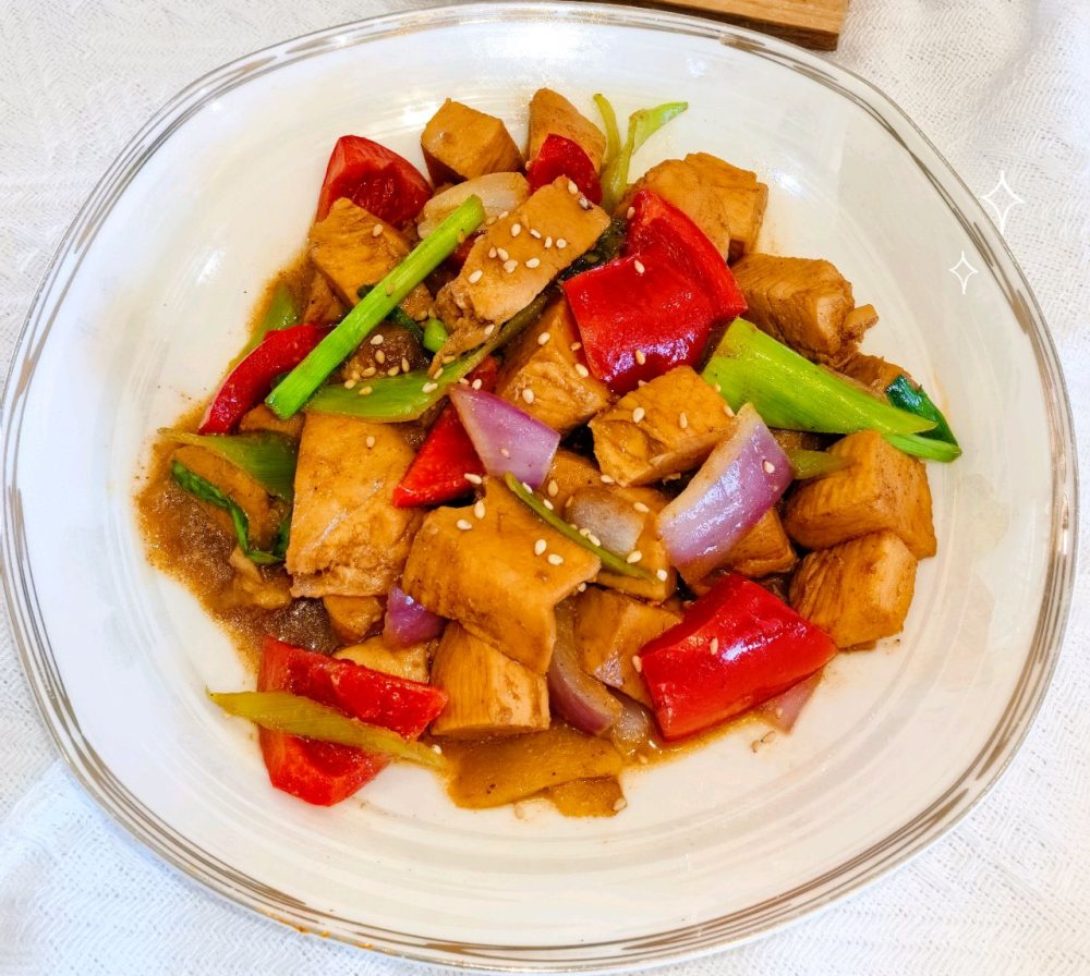 酱烧彩椒鸡胸肉怎么做？