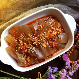 馒头米饭面条，减肥还能吃吗？怎么做？