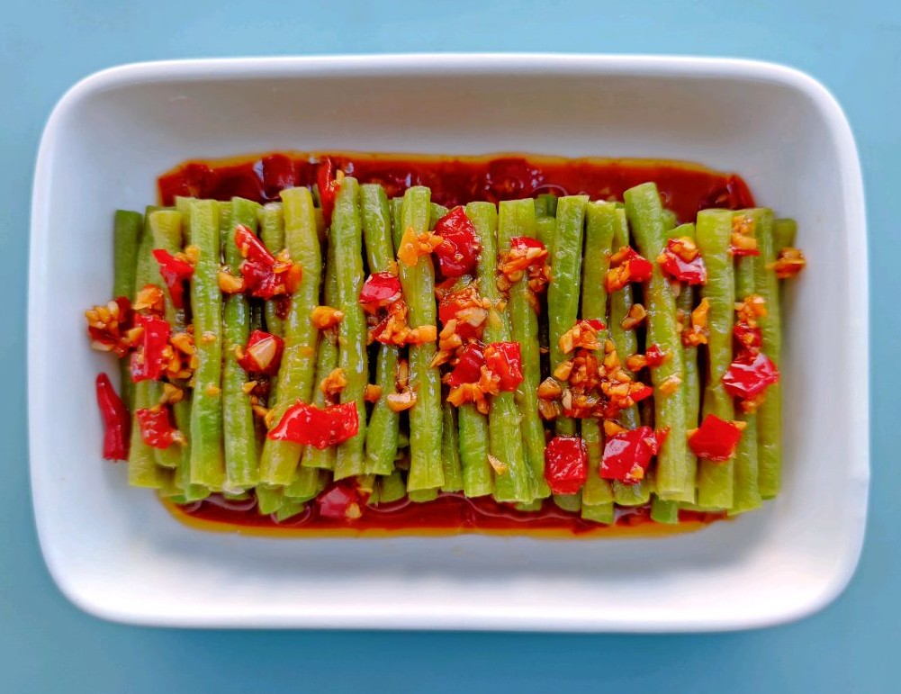 剁椒蒜蓉豇豆怎么做？