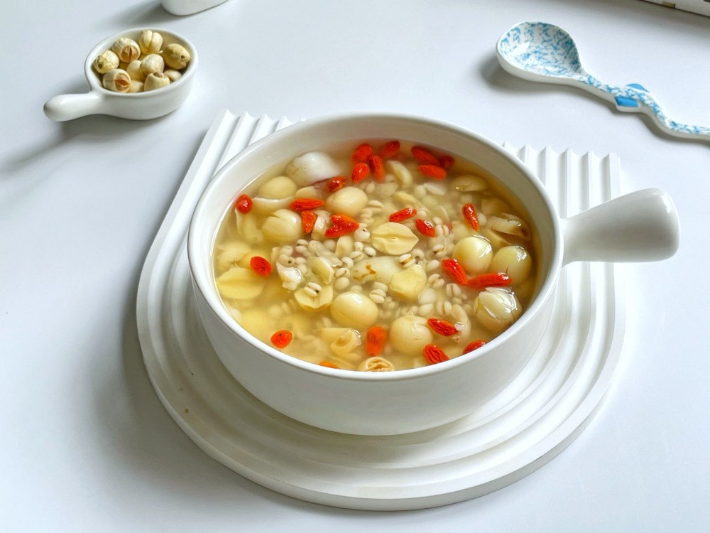 冬季4款食疗，美白很不错怎么做？