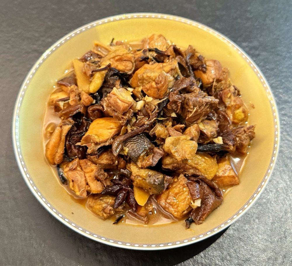 小鸡炖蘑菇怎么做？