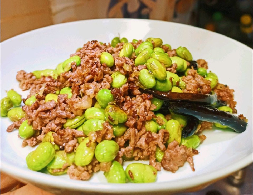 云南菜～铜锅玫瑰毛豆牛肉沫