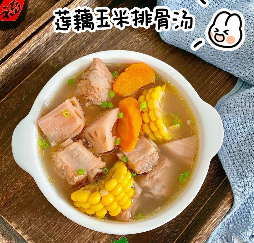 莲藕玉米排骨汤怎么做？