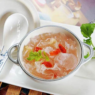 夏天脸上油腻腻，控油有妙招！怎么做？