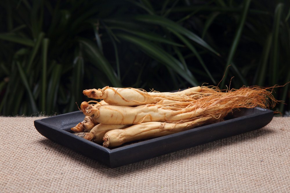 夏季吃人参补肝益肾效果好吗？怎么做？