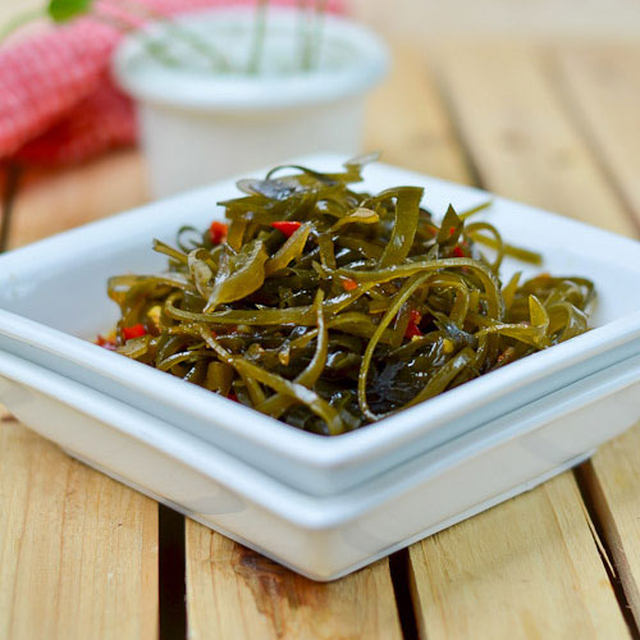 “富贵病”缠身，哪些食物有助于降低胆固醇？怎么做？