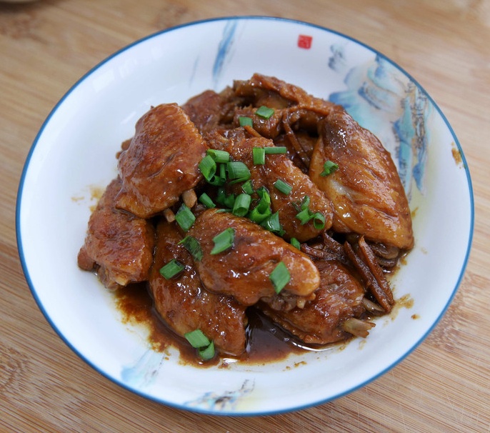 红烧鸡翅怎么做？