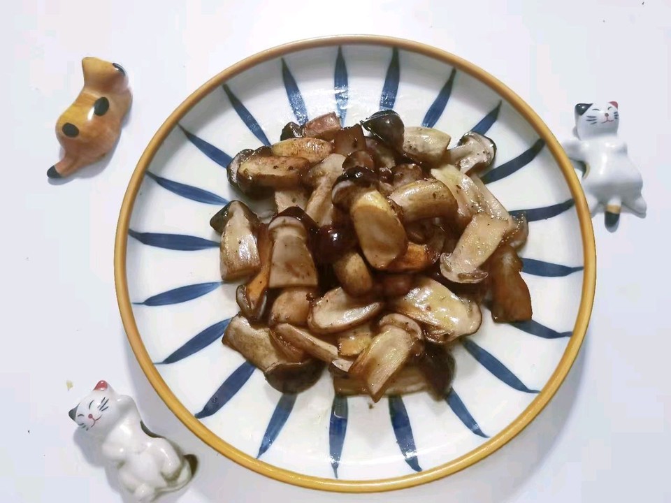 油煎松茸怎么做？