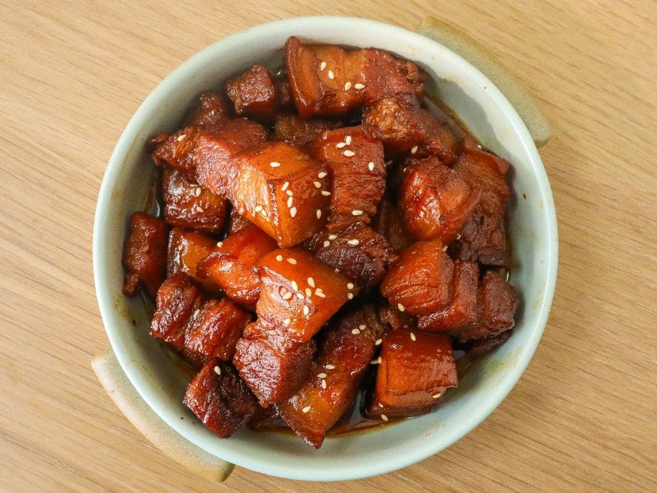 年夜饭红烧肉肥而不腻有技巧怎么做？