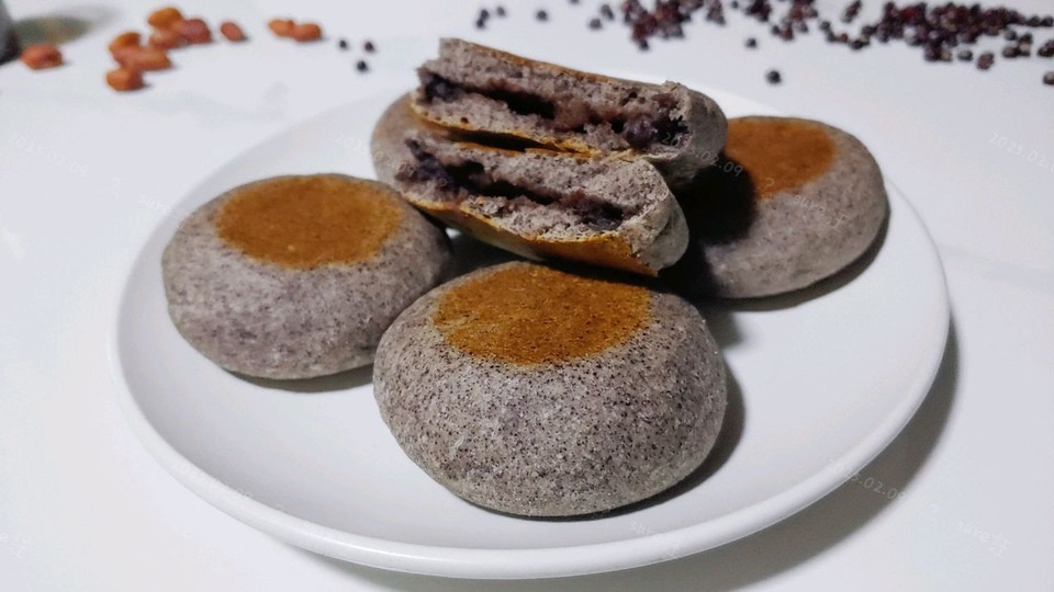 无油黑黑红豆饼怎么做？