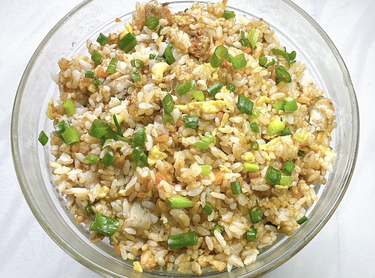 芋头蛋炒饭怎么做？