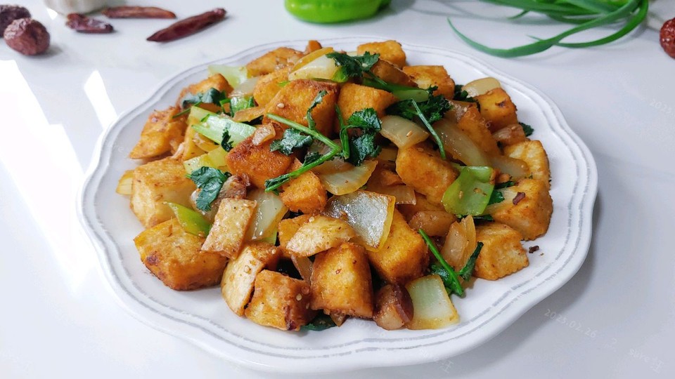 葱香辣油馍花肉怎么做？