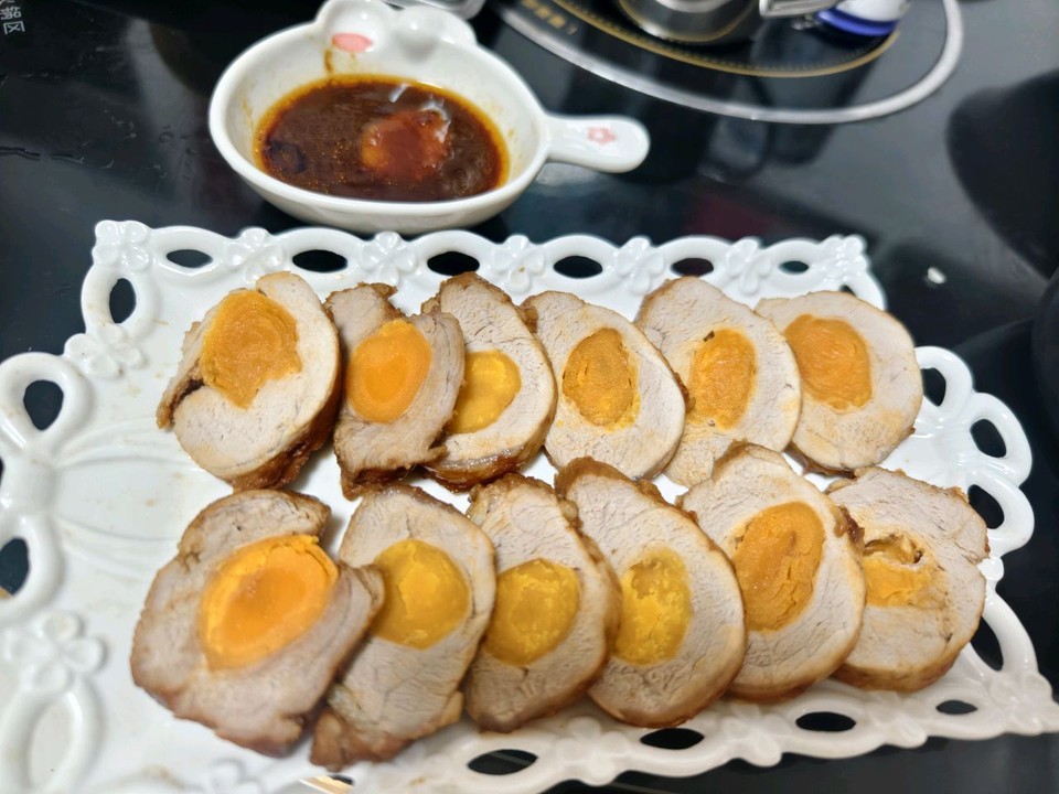 咸蛋黄叉烧怎么做？