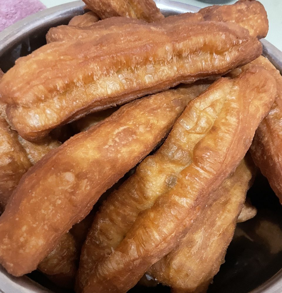 家庭炸油條怎么做？