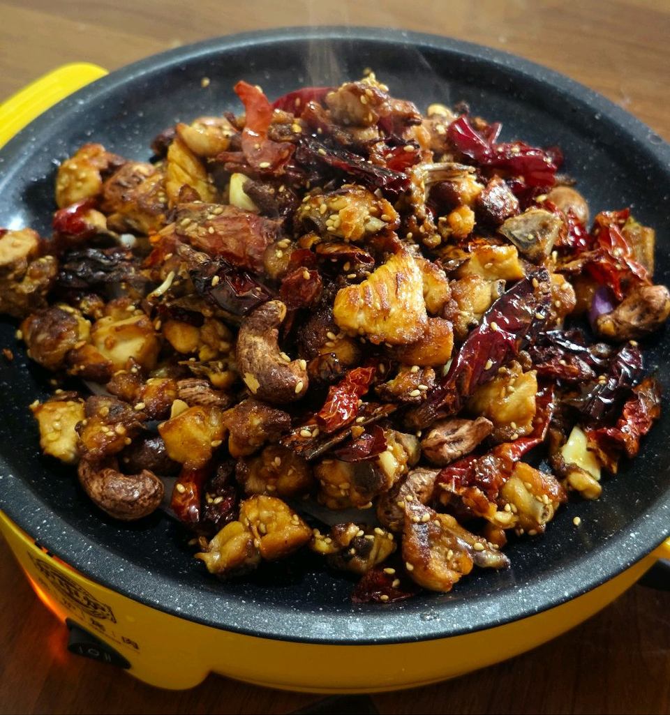 西域坚果辣子鸡怎么做？