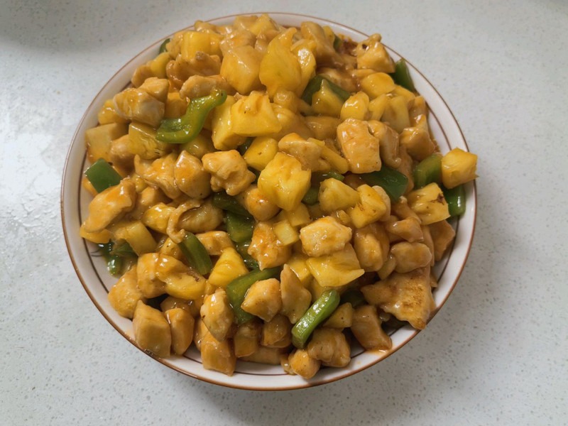 菠萝咕老肉怎么做？