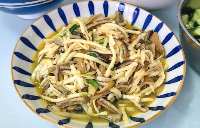 白烧茭白鳝丝怎么做？