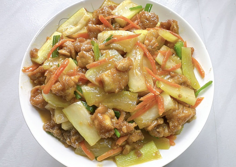 鸡腿肉炒蒲瓜怎么做？