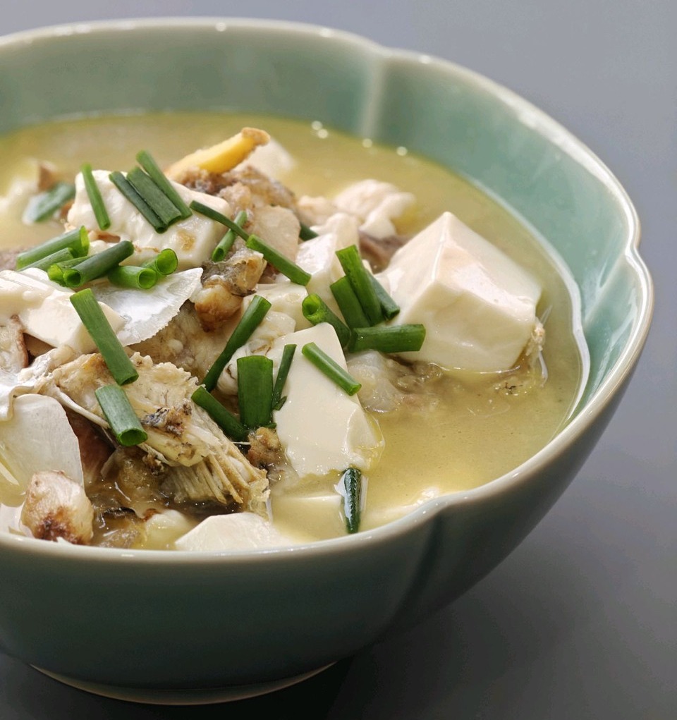 鱼头豆腐汤