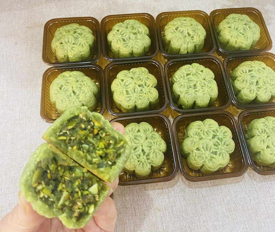 开心果霸霸月饼—酥香掉渣，越嚼越香！