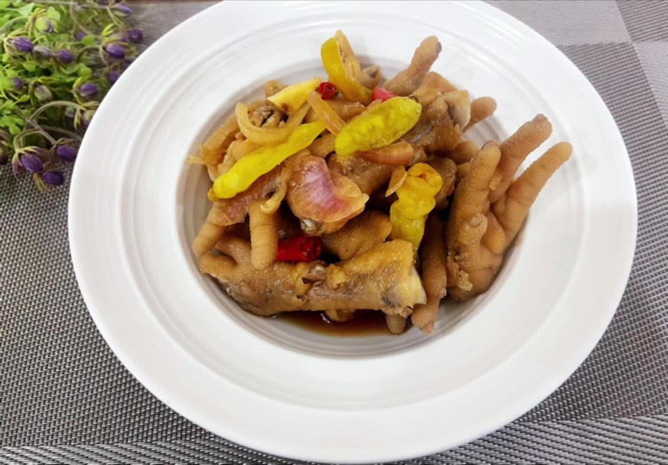 低脂酸辣小零食！柠檬泡椒鸡爪怎么做？