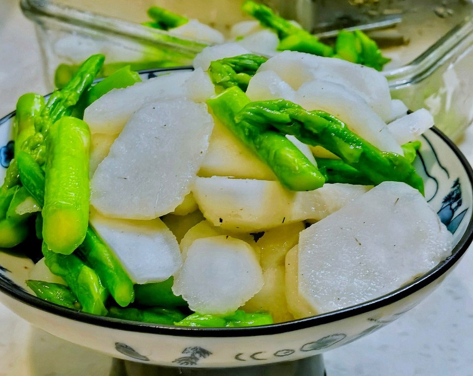 芦笋马蹄